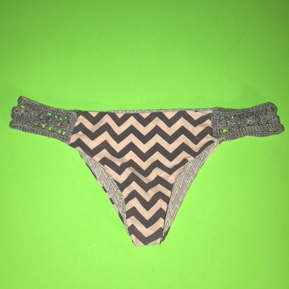 Acacia Seminyak Bikini Bottom with Crochet Accents - Picture 3 of 8